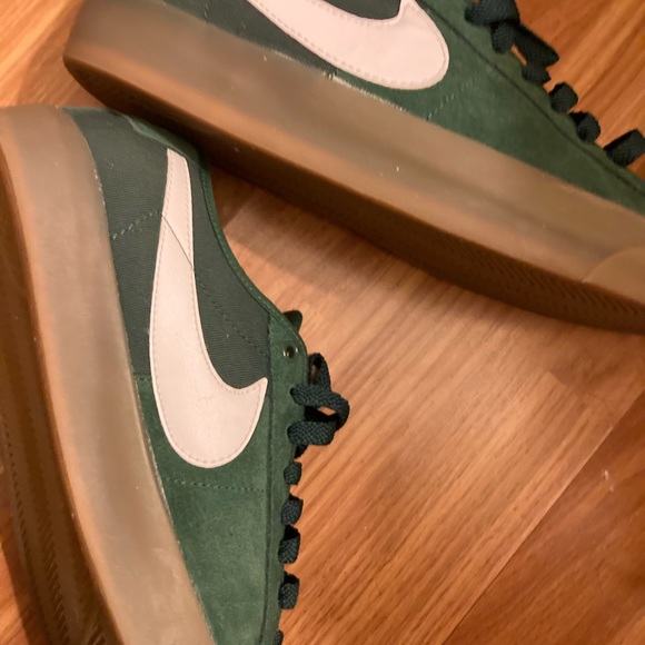Nike SB Blazer Low GT Green Gum - M7.5/W9 - Picture 4 of 6